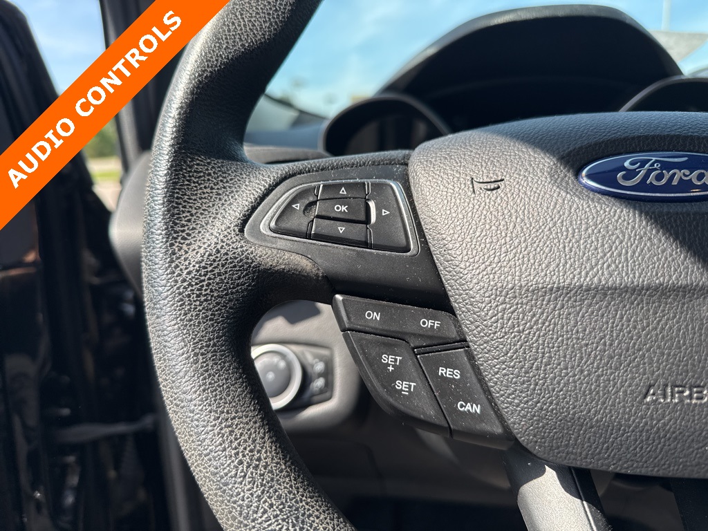 2017 Ford Escape SE photo 9