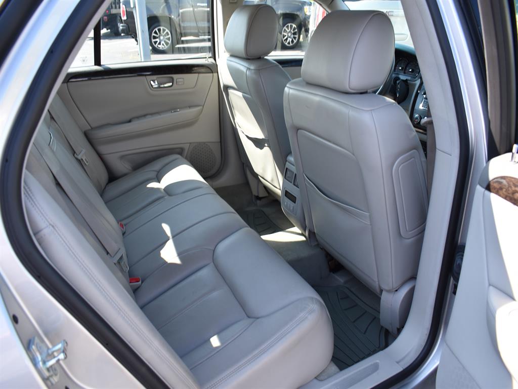 2008 Cadillac DTS photo 6