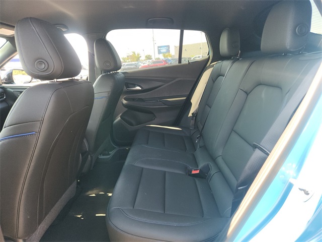 2025 Buick Envista ST photo 9