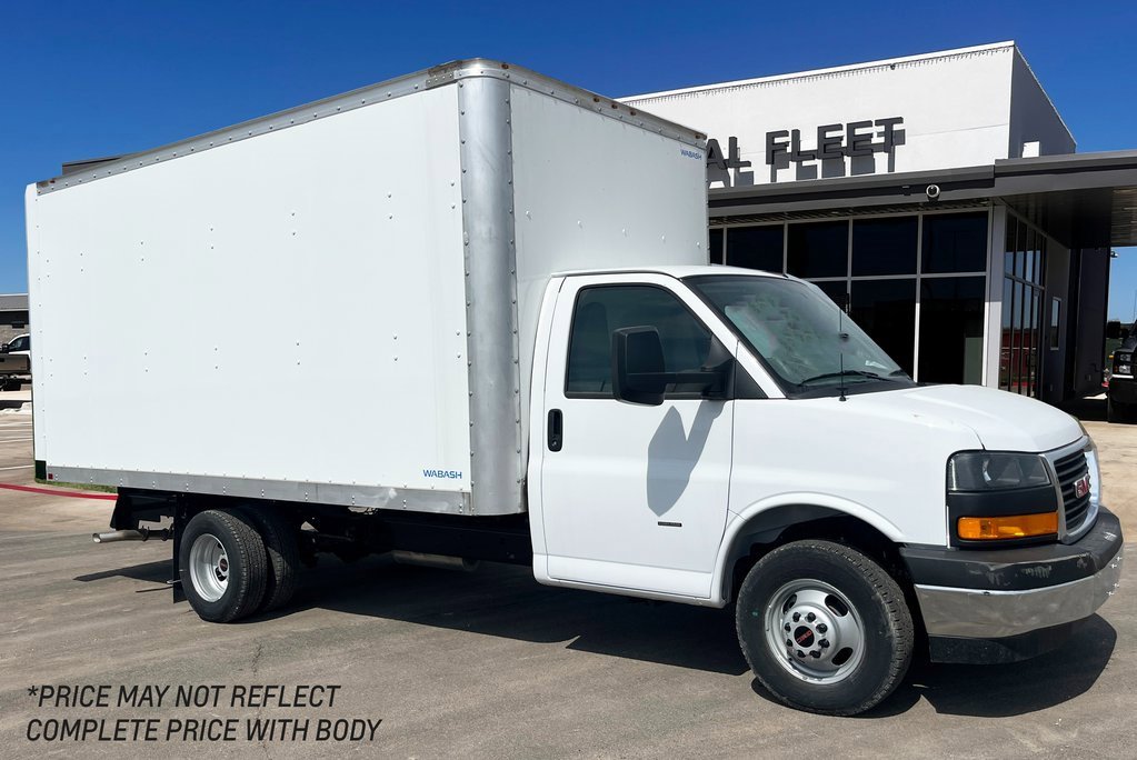 2024 GMC Savana Cutaway Work Van's photo