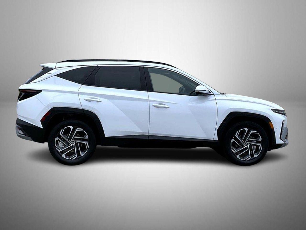 2026 Hyundai Tucson Hybrid Limited Sport photo 4