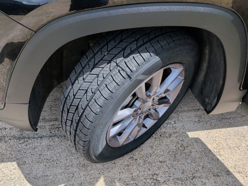 2023 Gmc Terrain SLT photo 39