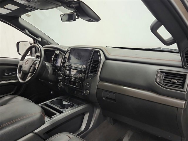 2023 Nissan Titan PRO-4X photo 30