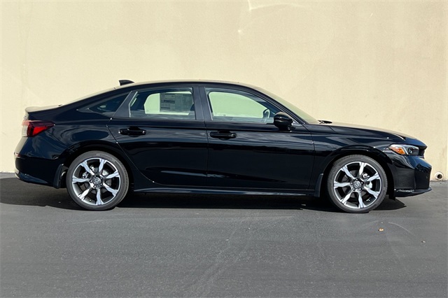 2025 Honda Civic Sport Touring photo 2