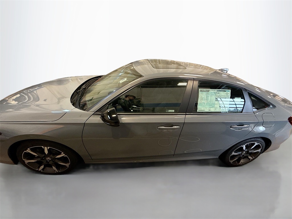 2026 Honda Civic Sport Touring Hybrid photo 4