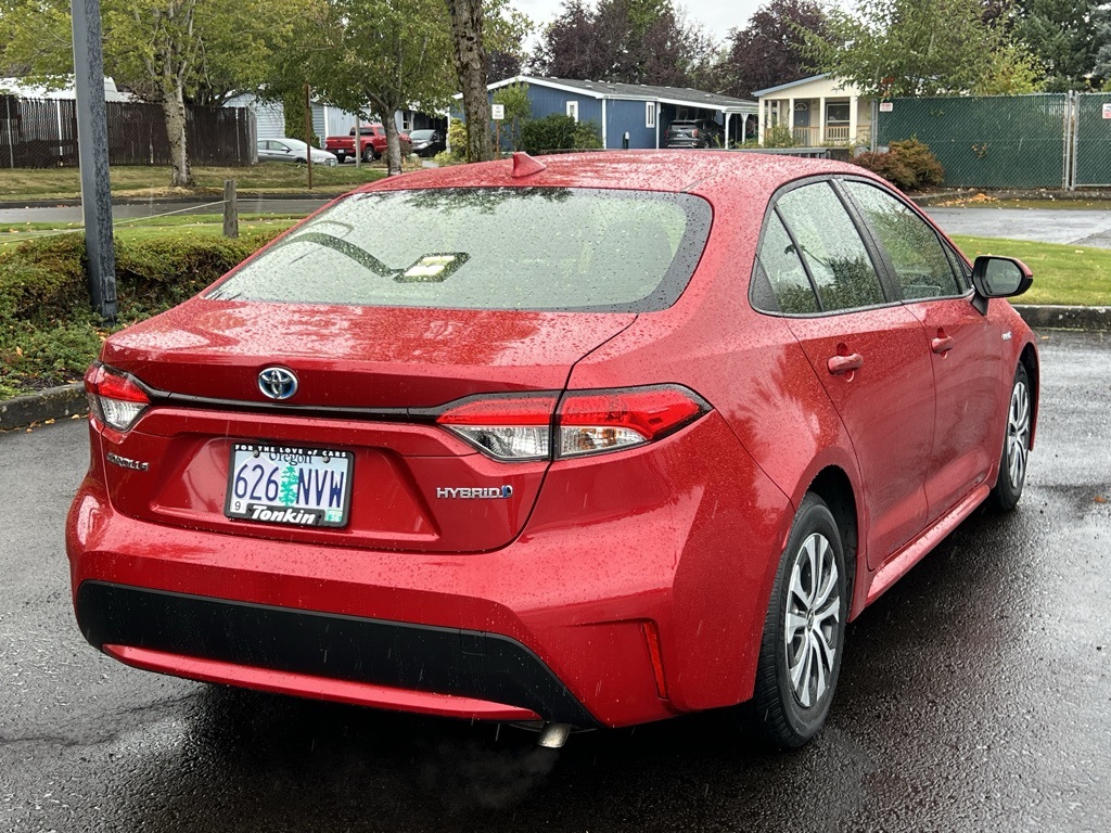 2020 Toyota Corolla Hybrid LE photo 6