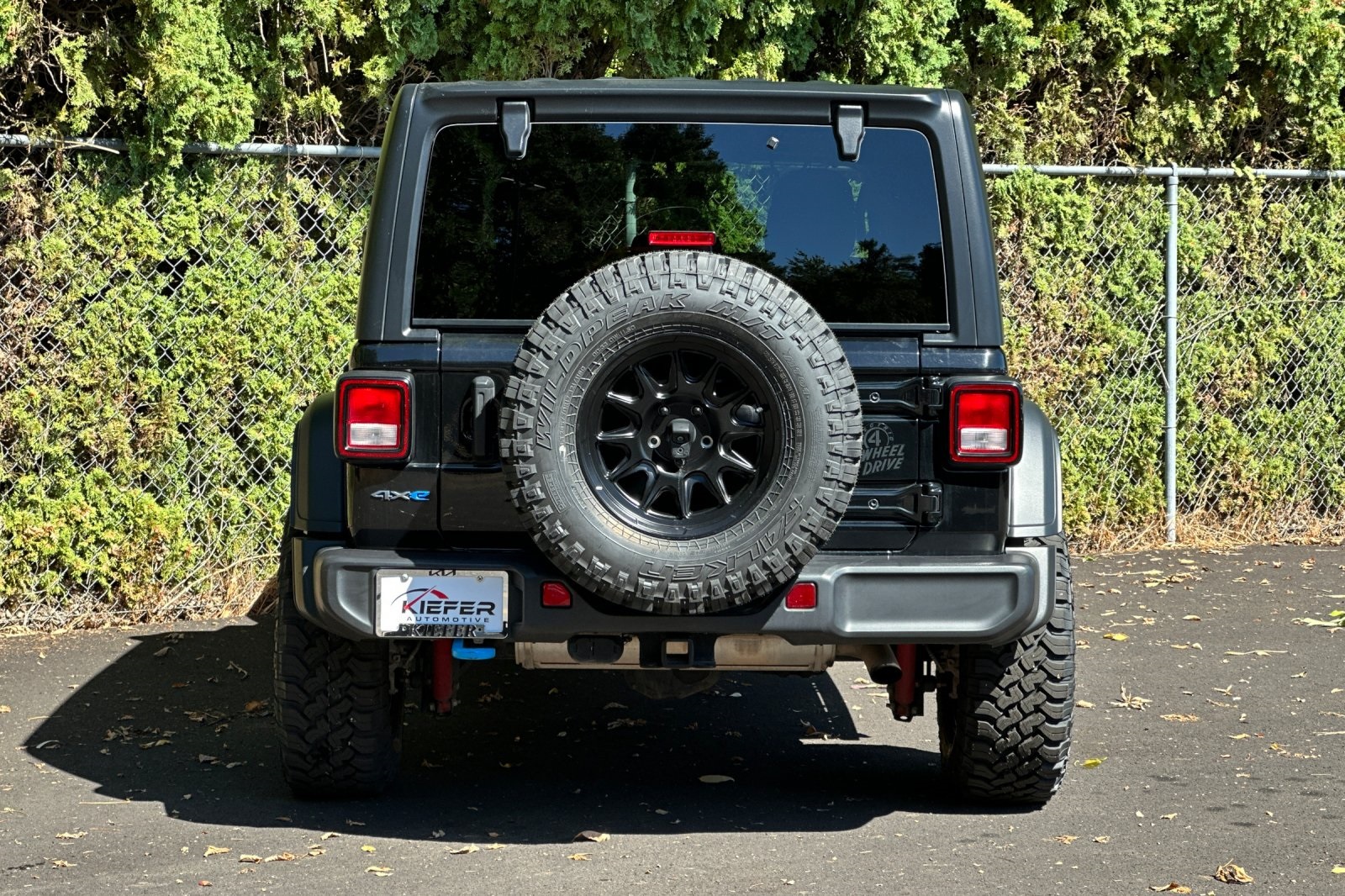 2023 Jeep Wrangler Base 4xe photo 5