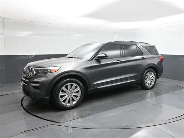 2020 Ford Explorer Limited's photo