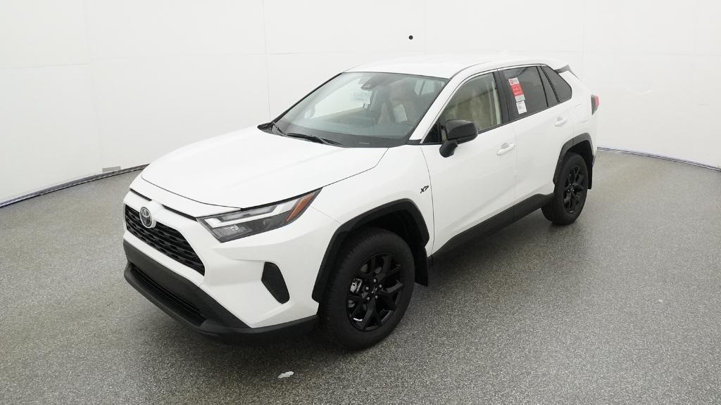 2025 Toyota RAV4 LE's photo