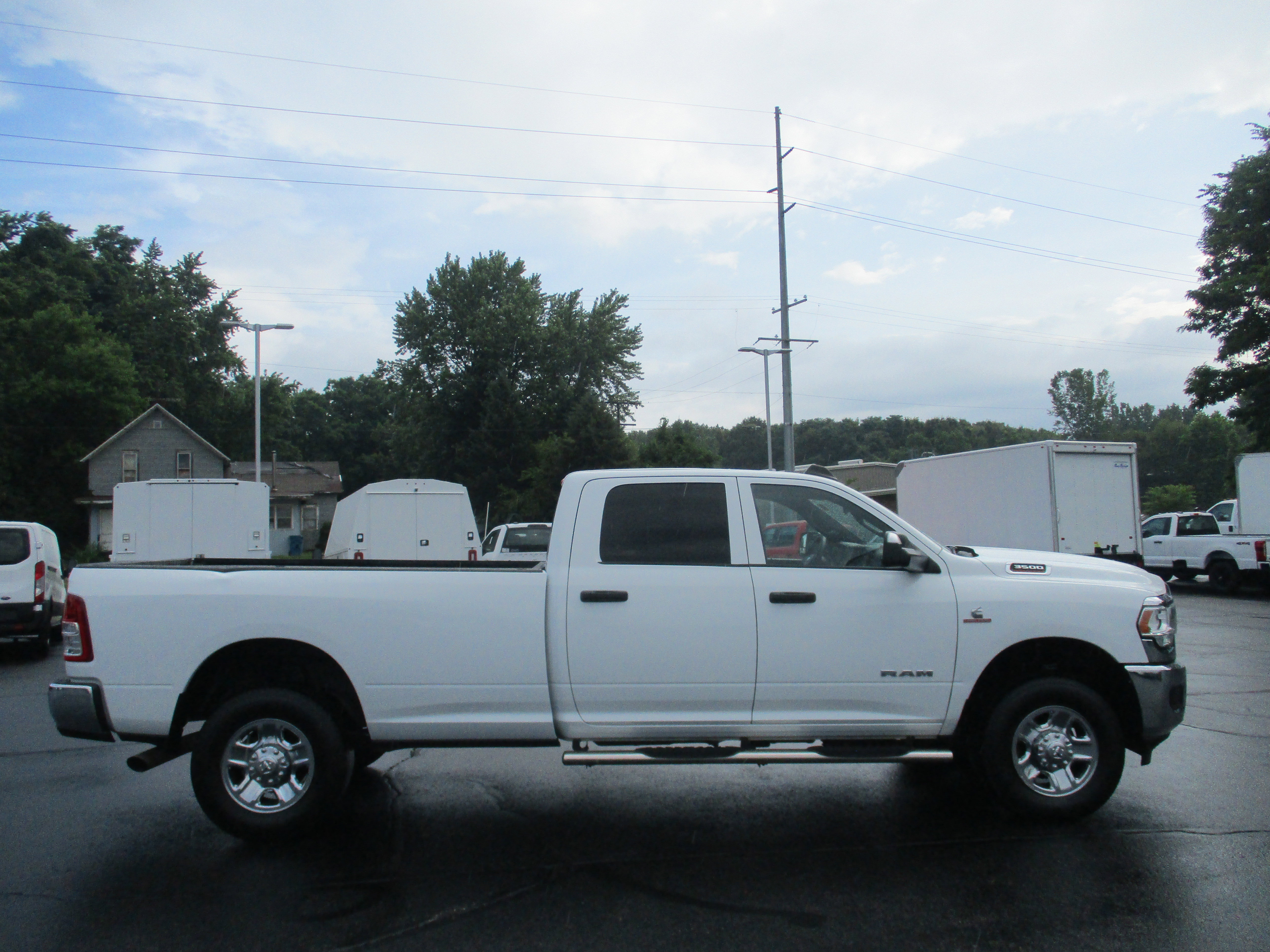 2022 Ram 3500 Tradesman photo 6