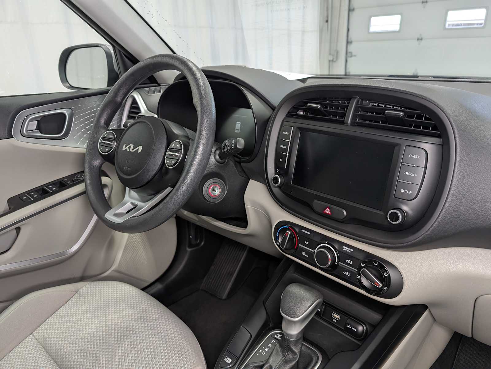 2023 Kia Soul LX S photo 38