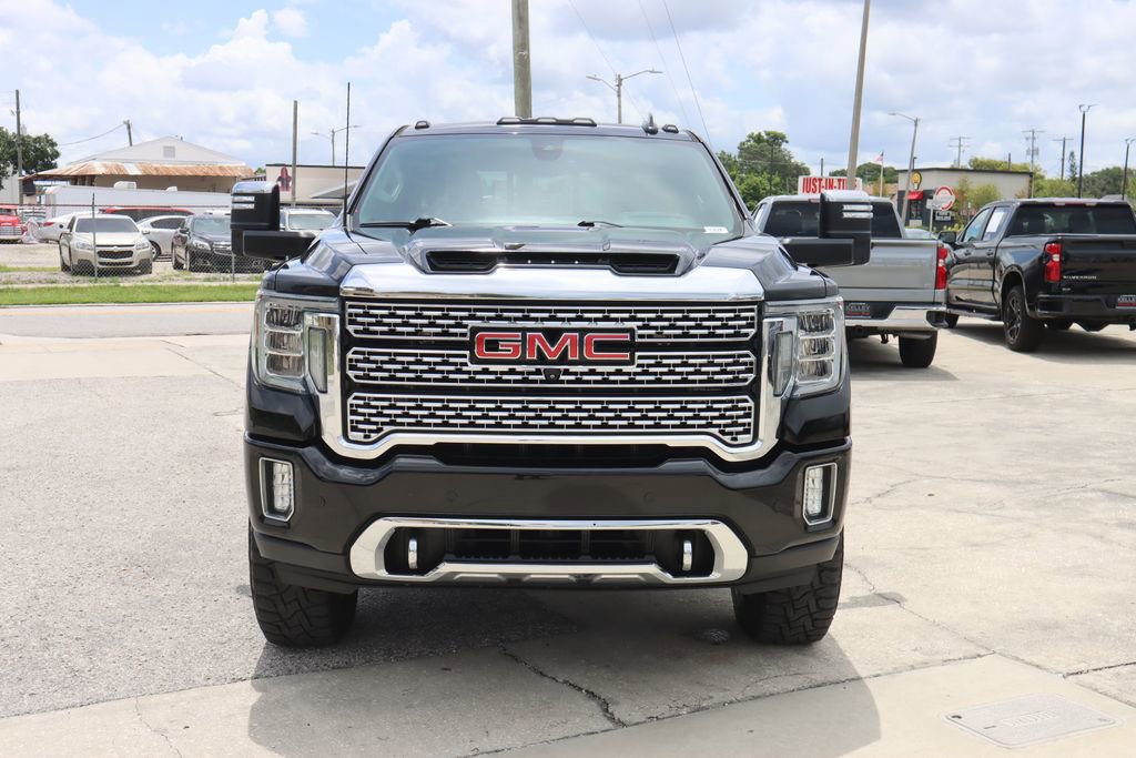 Used 2020 Onyx Black GMC Denali image 3