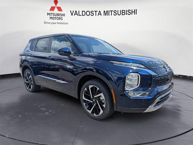 2025 Mitsubishi Outlander Plug-in Hybrid SE's photo