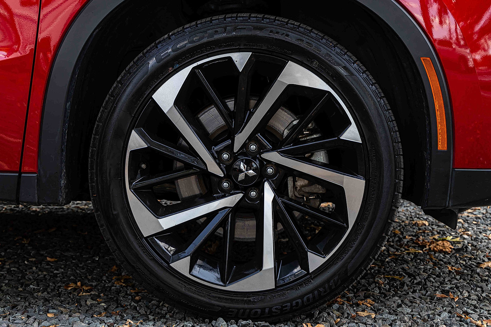 2024 Mitsubishi Outlander SE photo 27