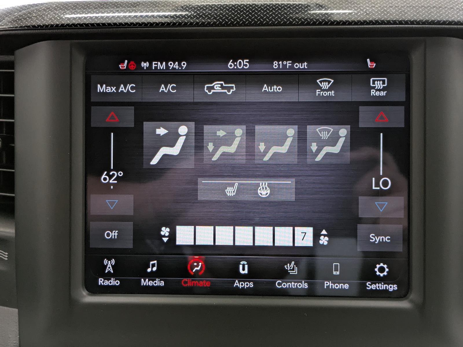 2020 Ram 1500 Rebel photo 29