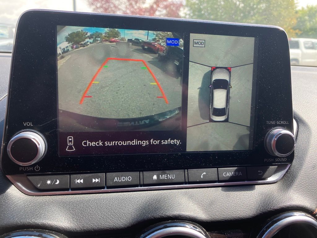 2022 Nissan Sentra SR photo 19