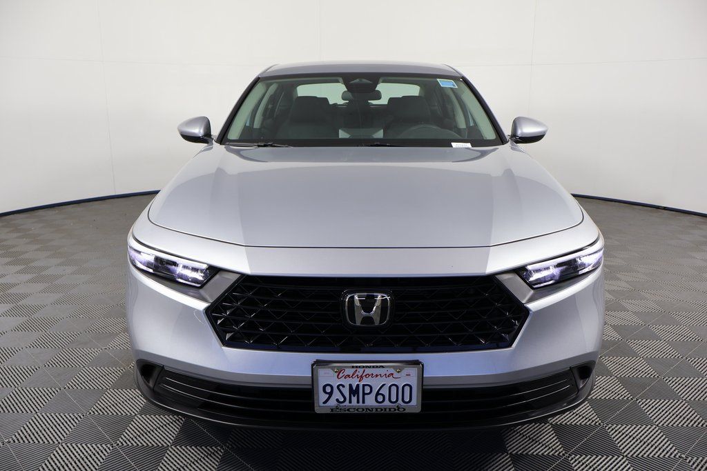 2025 Honda Accord LX photo 2