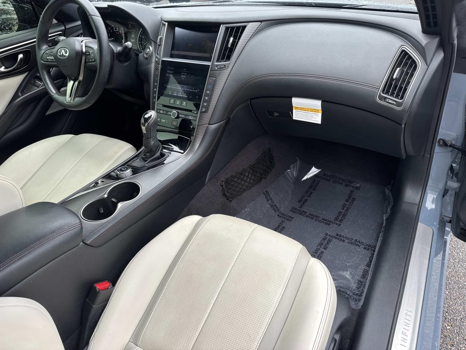 2021 Infiniti Q60 Red Sport 400 photo 10