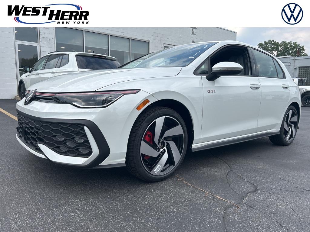 2025 Volkswagen Golf GTI S's photo