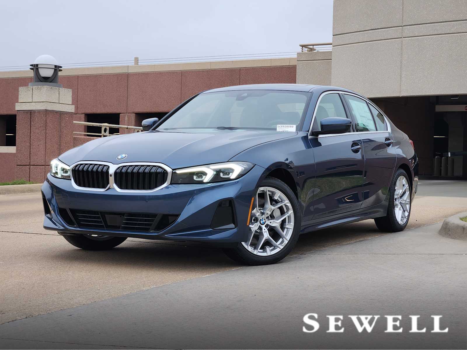 2026 BMW 3 Series 330i's photo