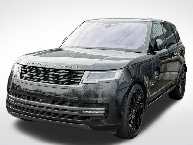 2023 Land Rover Range Rover SE's photo