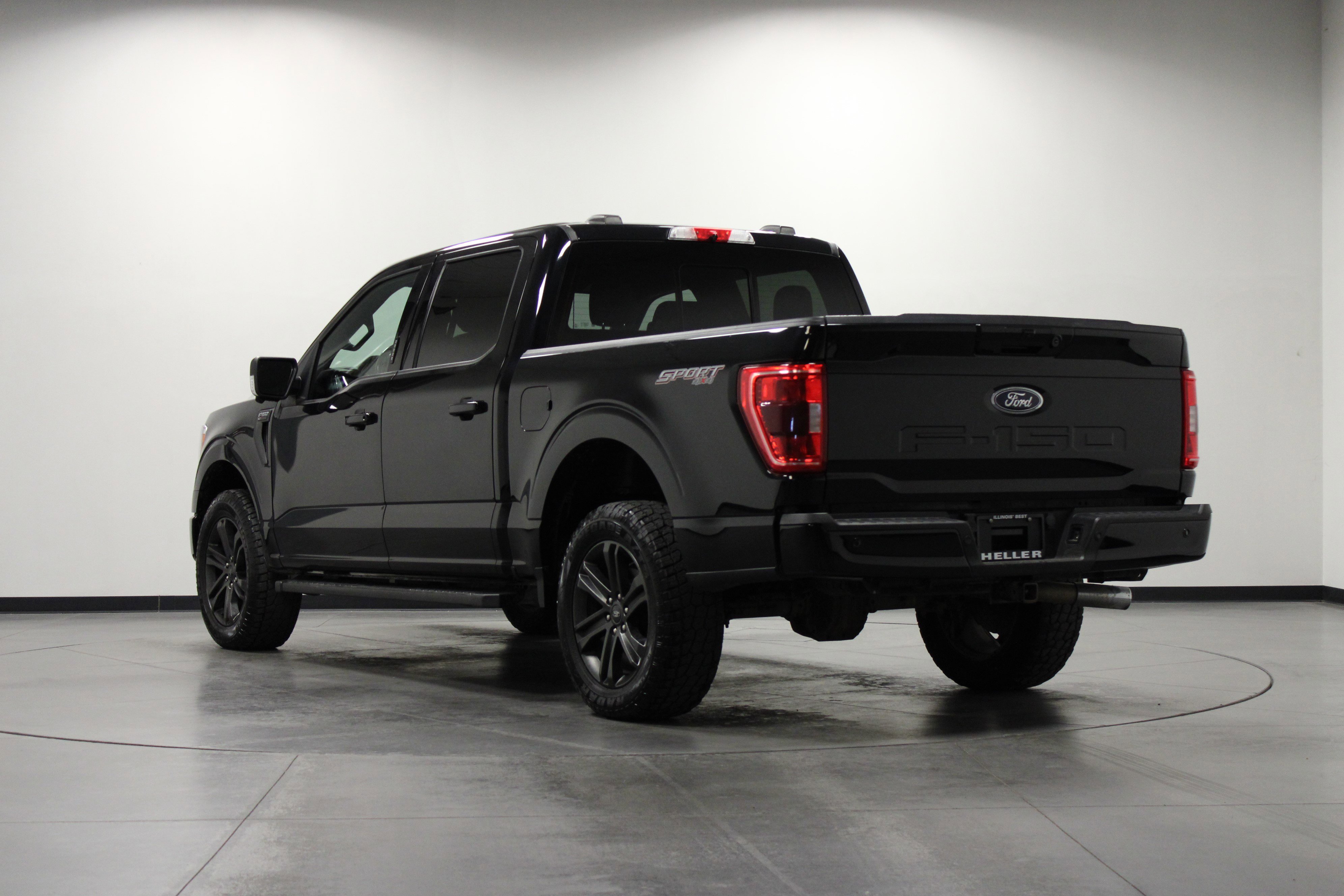2021 Ford F-150 XLT photo 5