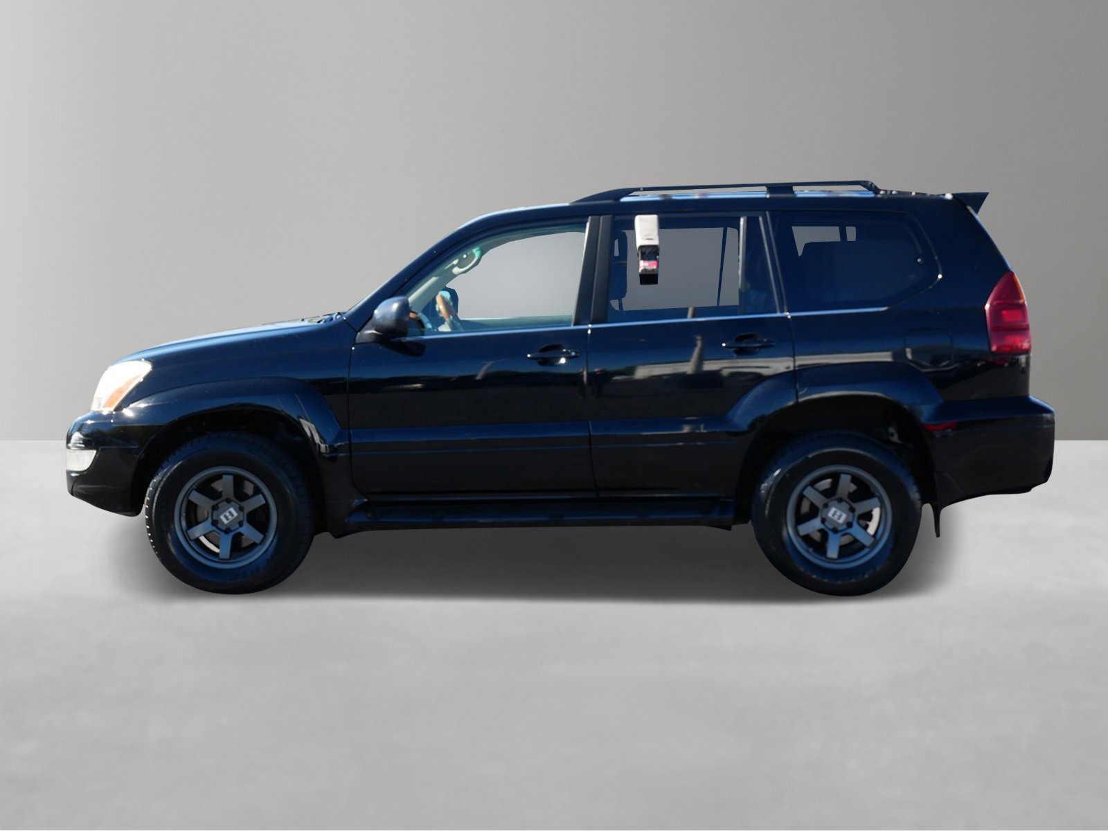 Used 2004 Lexus GX 470 with VIN JTJBT20X040065183 for sale in White Bear Lake, Minnesota