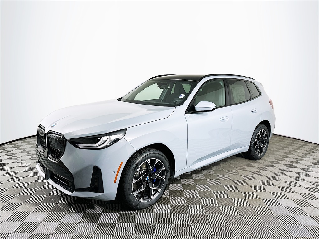 2026 BMW X3 30's photo
