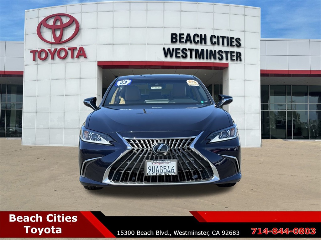 2023 Lexus ES 350 photo 3
