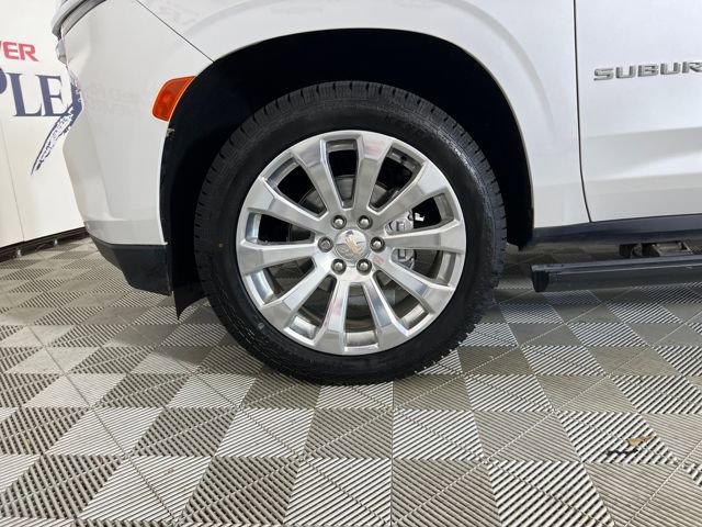 2023 Chevrolet Suburban Premier photo 22