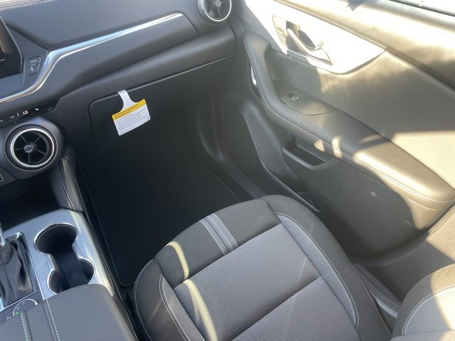 2025 Chevrolet Blazer 2LT photo 14