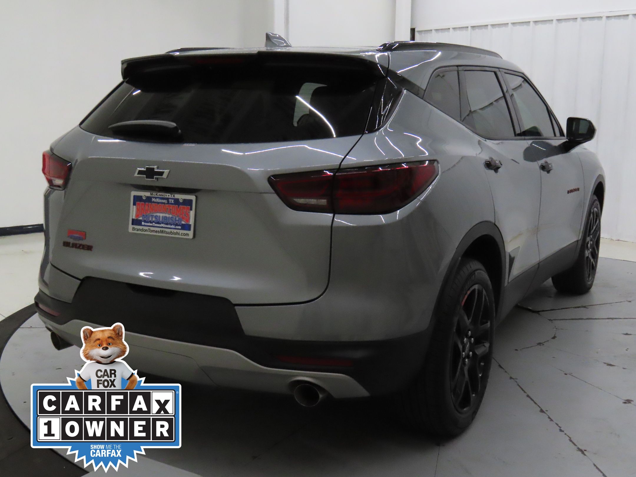 2023 Chevrolet Blazer 2LT photo 2