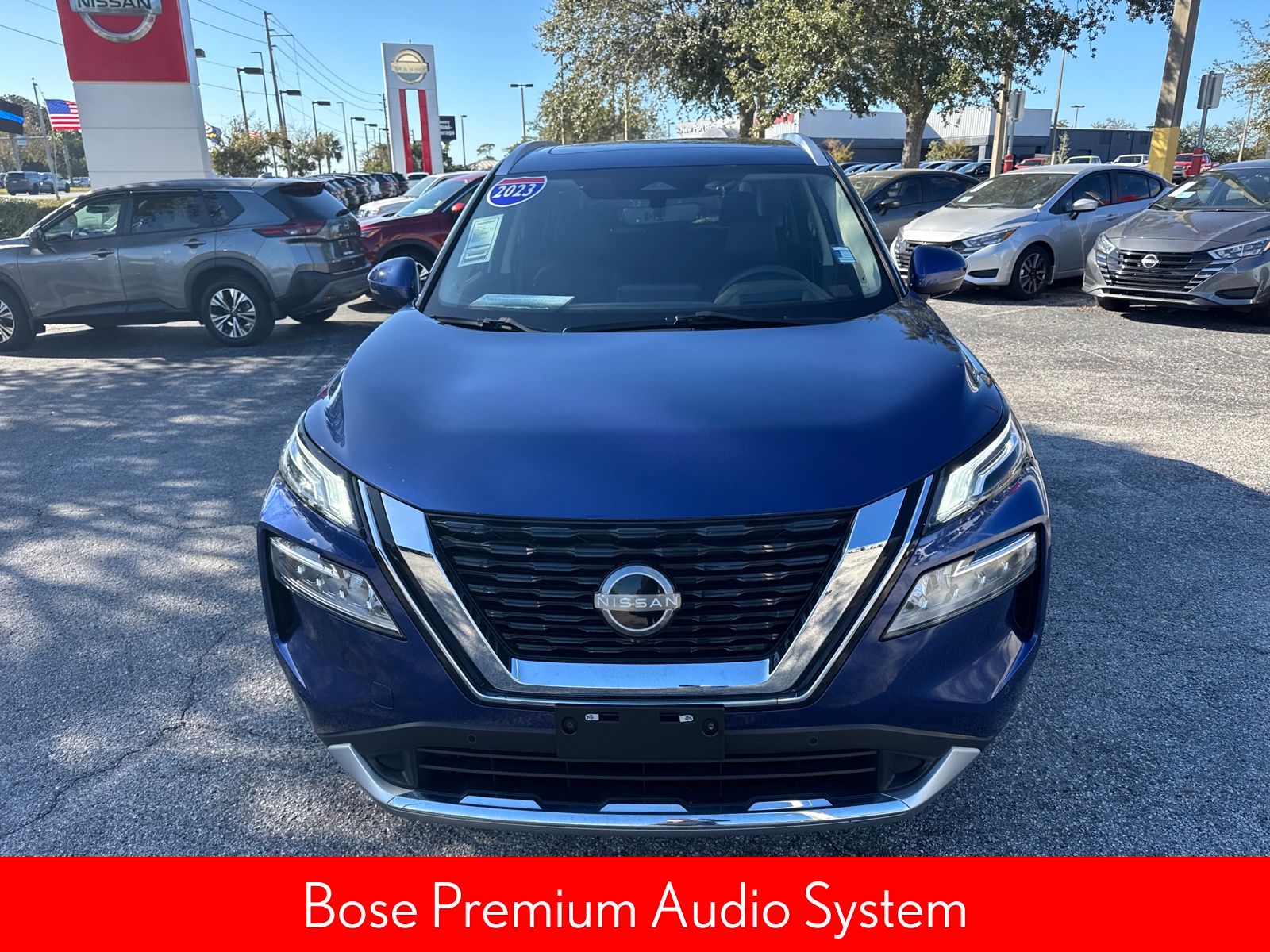 2023 Nissan Rogue Platinum photo 3