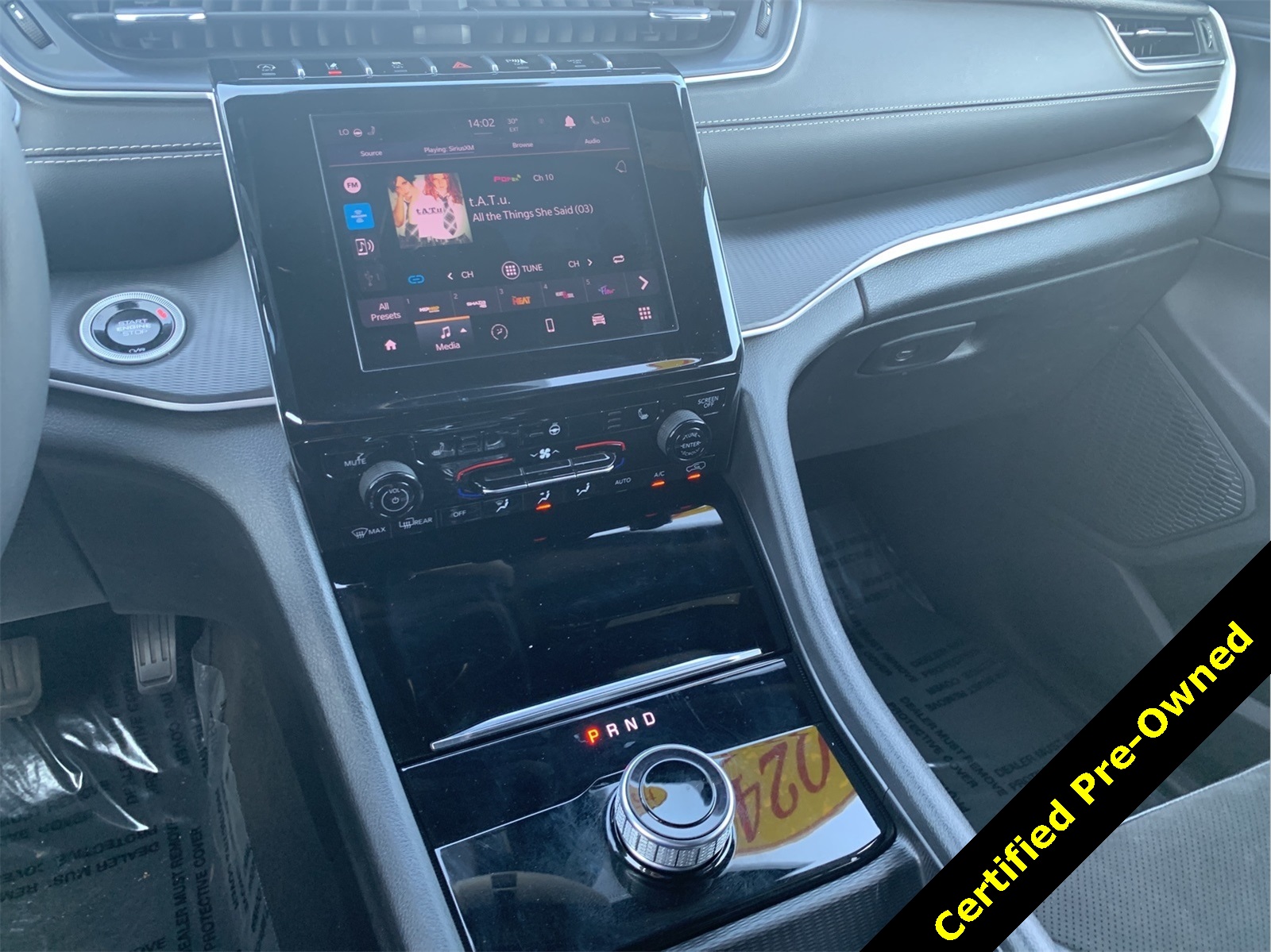 2024 Jeep Grand Cherokee Altitude photo 16