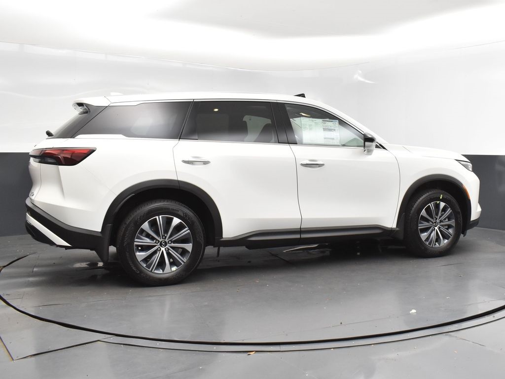 2025 Infiniti QX60 Pure photo 6