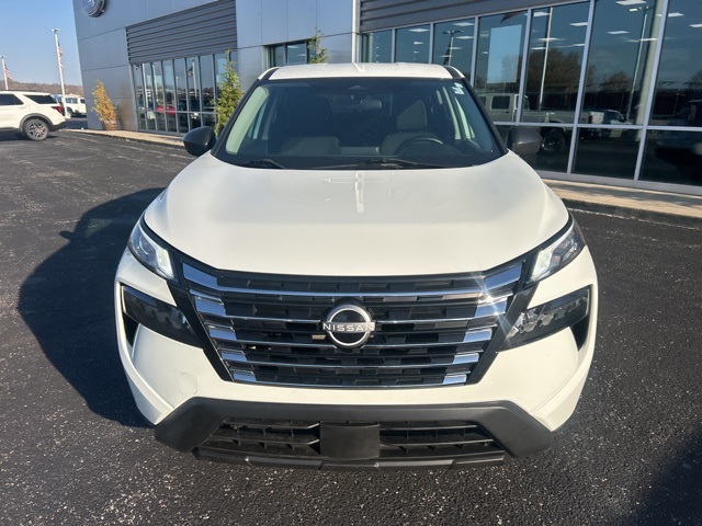 Used 2024 Nissan Rogue S with VIN 5N1BT3AAXRC709809 for sale in Martinsville, IN