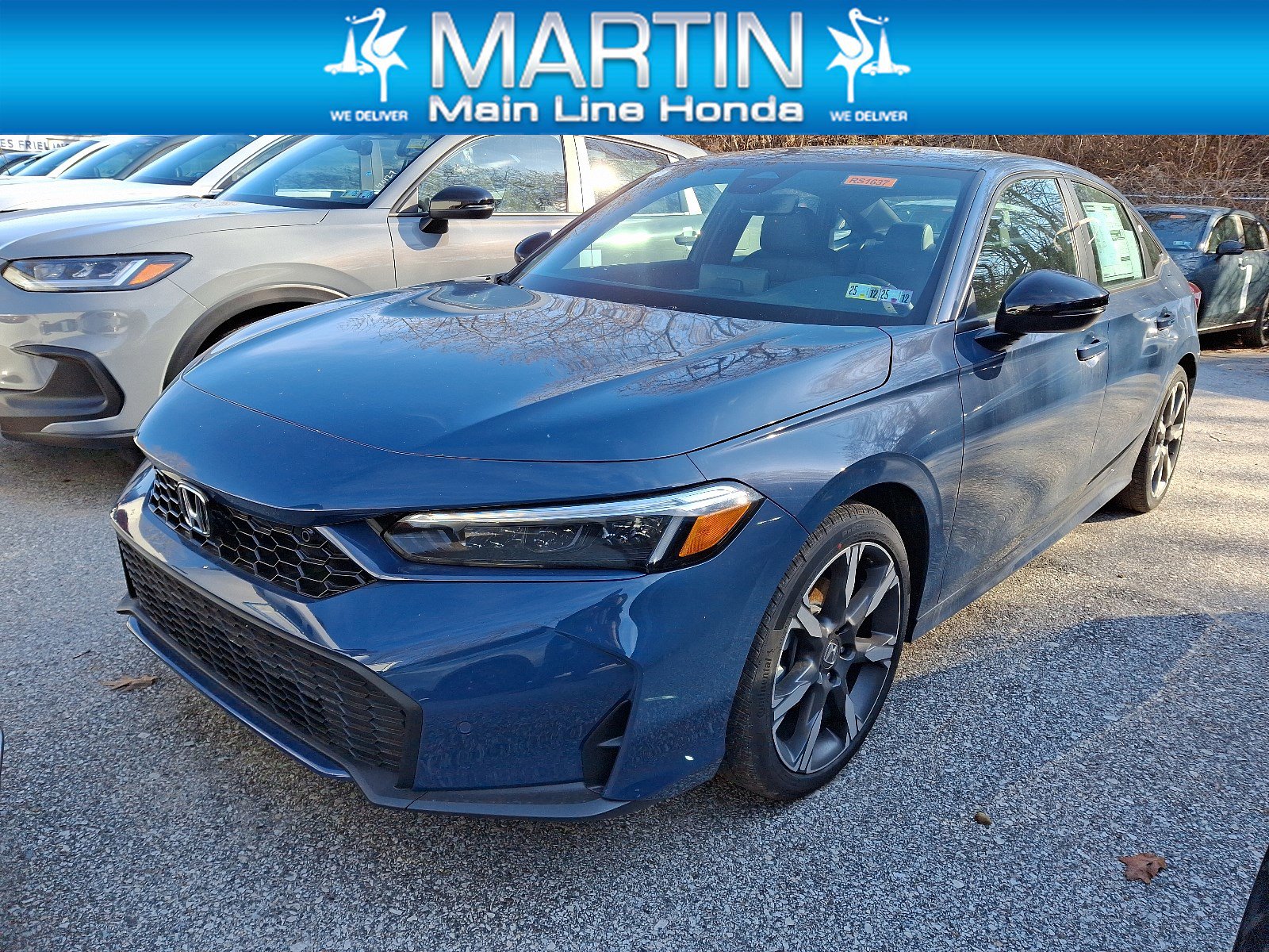 2025 Honda Civic Sport Touring's photo