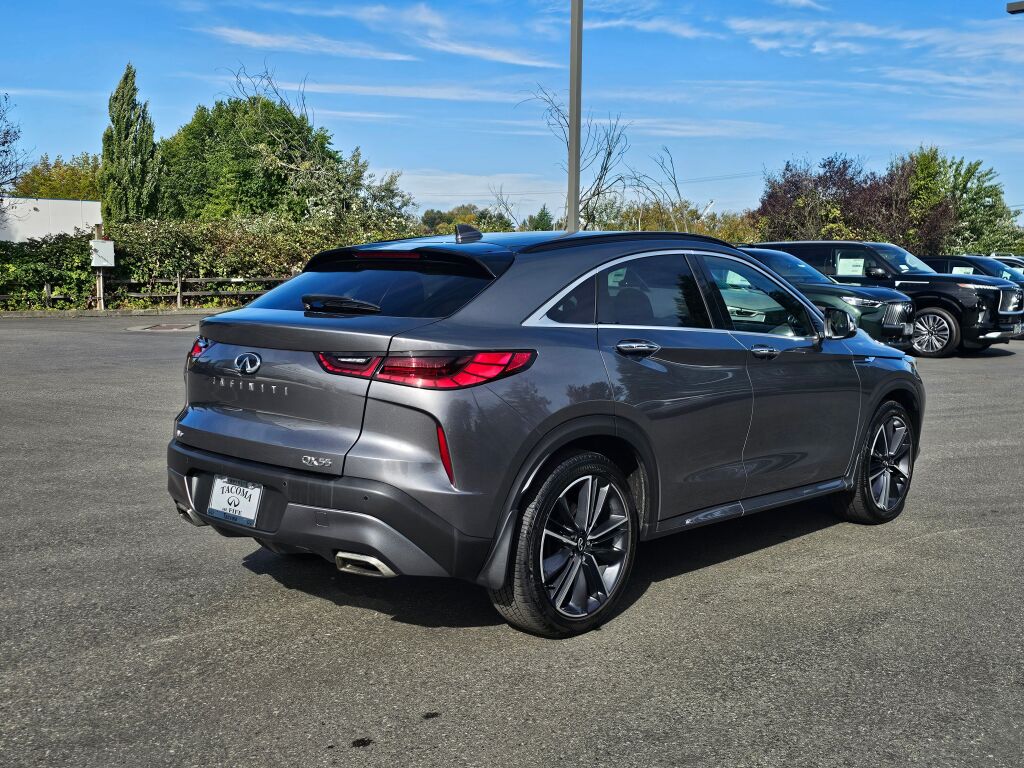 2023 Infiniti QX55 Luxe photo 7