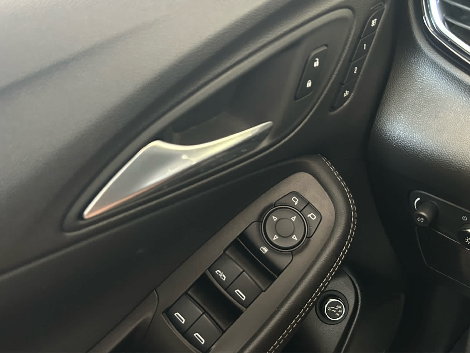 2021 Buick Encore GX Essence photo 9