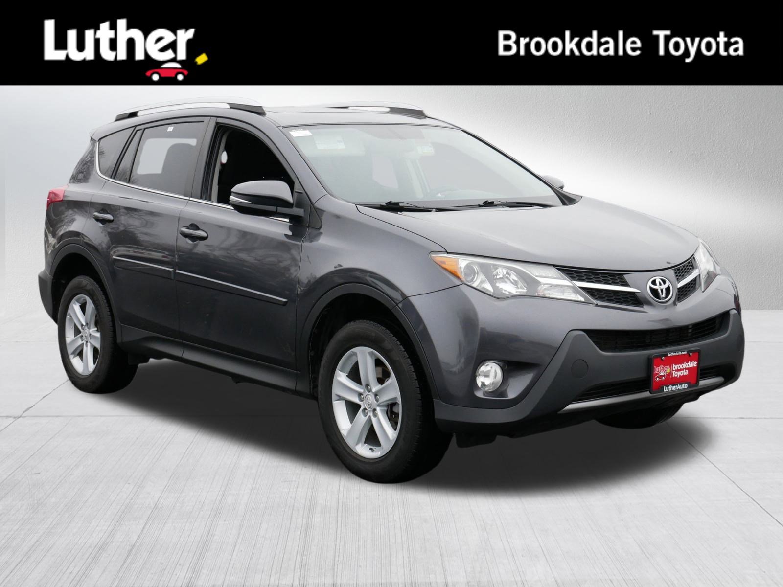 2014 Toyota RAV4 XLE's photo