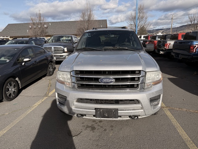 2015 Ford Expedition EL XLT photo 2