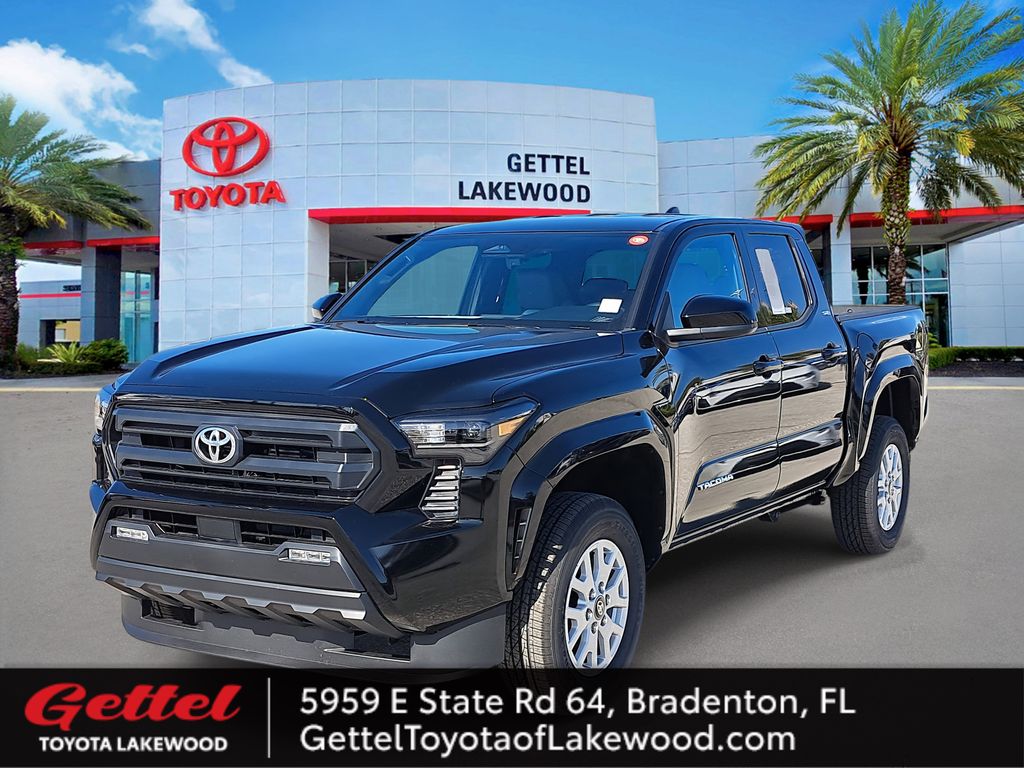 2025 Toyota Tacoma SR5's photo