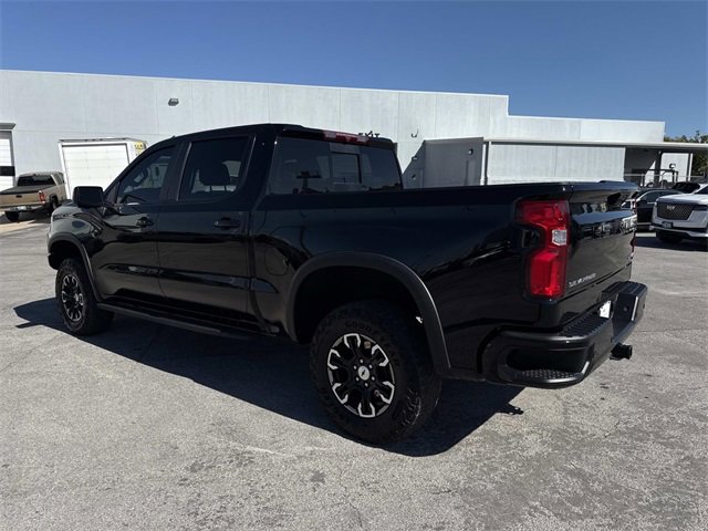 2023 Chevrolet Silverado 1500 ZR2 photo 2
