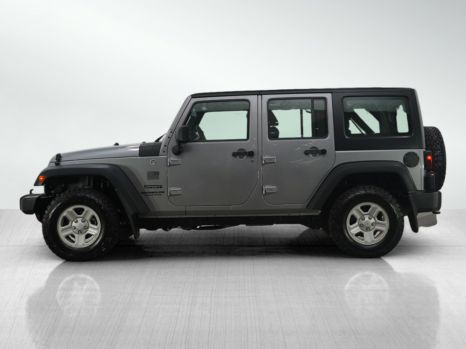 2013 Jeep Wrangler Sport photo 2