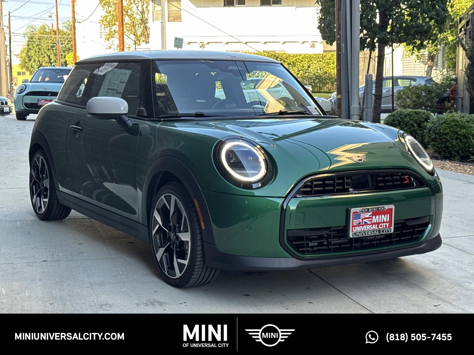 2026 MINI Hardtop 2 Door S's photo