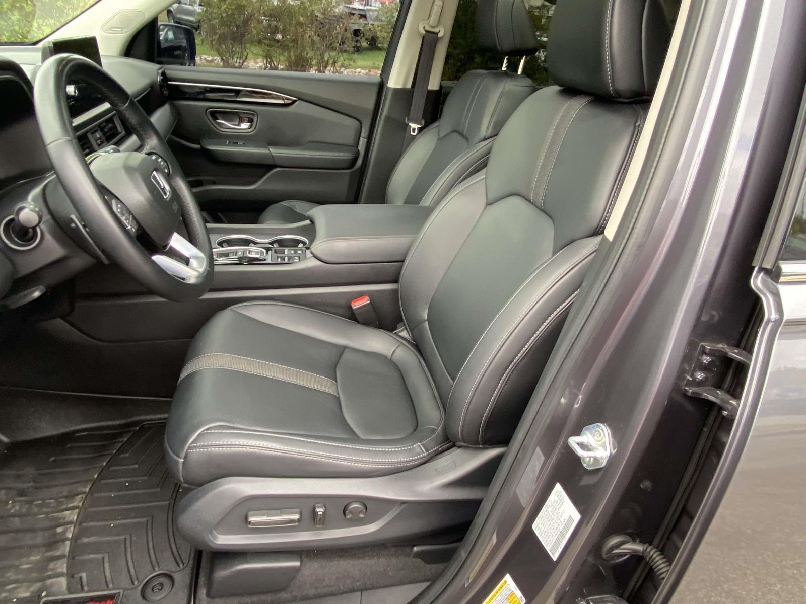 2023 Honda Pilot photo 4