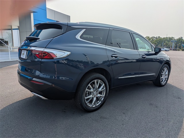 2023 Buick Enclave Premium photo 4