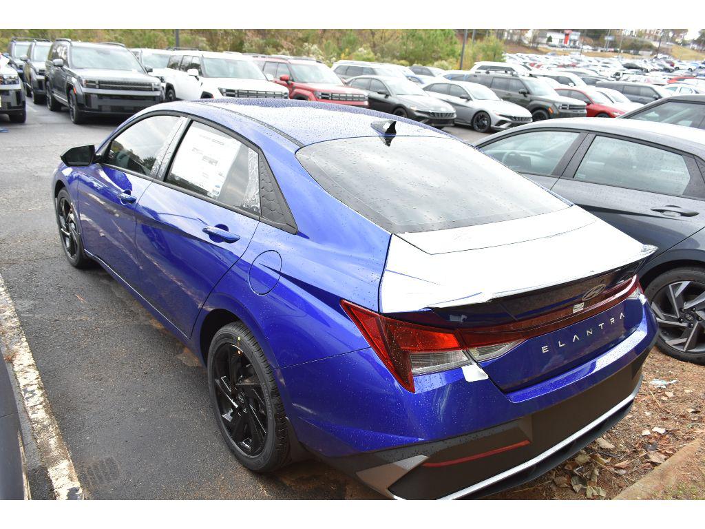 2026 Hyundai Elantra SEL Sport photo 4