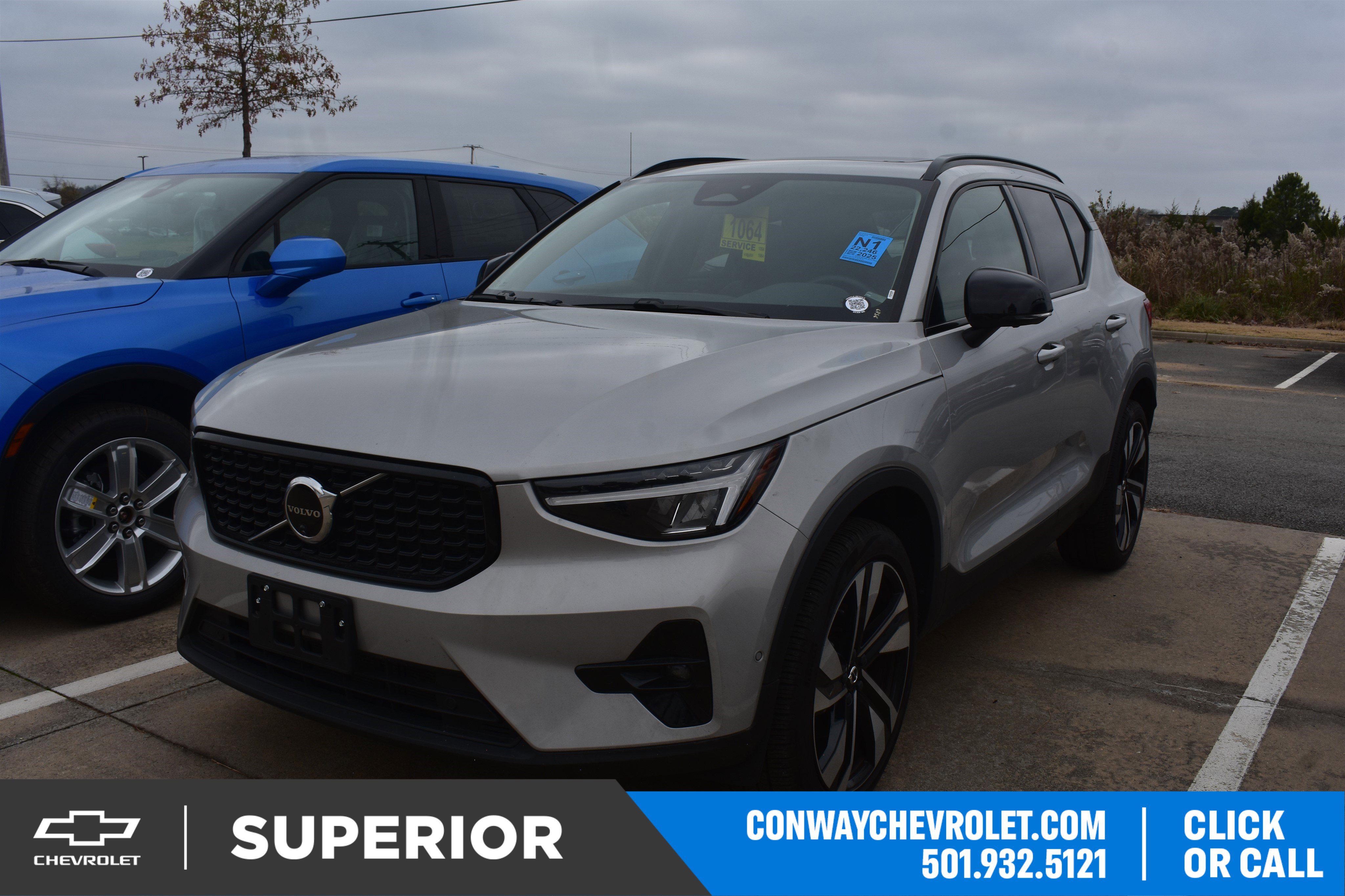 2025 Volvo XC40 Plus's photo