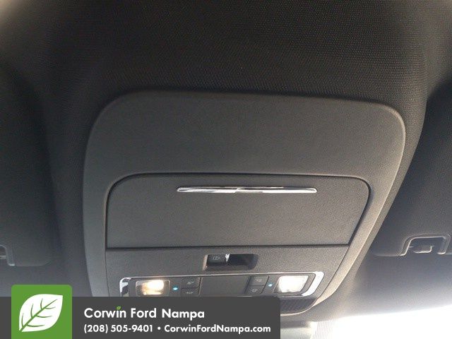 2025 Ford F-150 Lariat photo 21